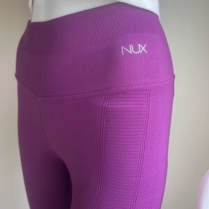 NUX Restore Leggings, Small (brand new)